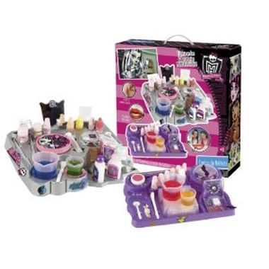 Centro de Belleza de las Monsters High