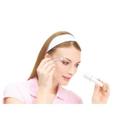 Pinzas cosméticas con luz de Beurer